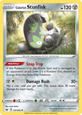Galarian Stunfisk 132/202 - SWSH01 Sword & Shield Base Set Reverse Holofoil