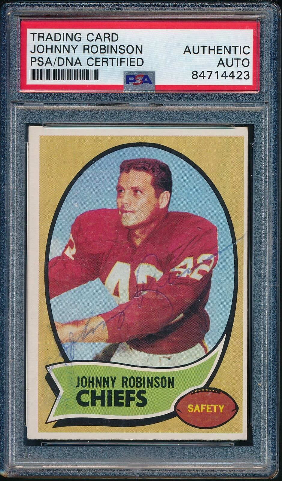 1970 TOPPS Johnny Robinson HOF #129 Card Signed Chiefs PSA/DNA 176369