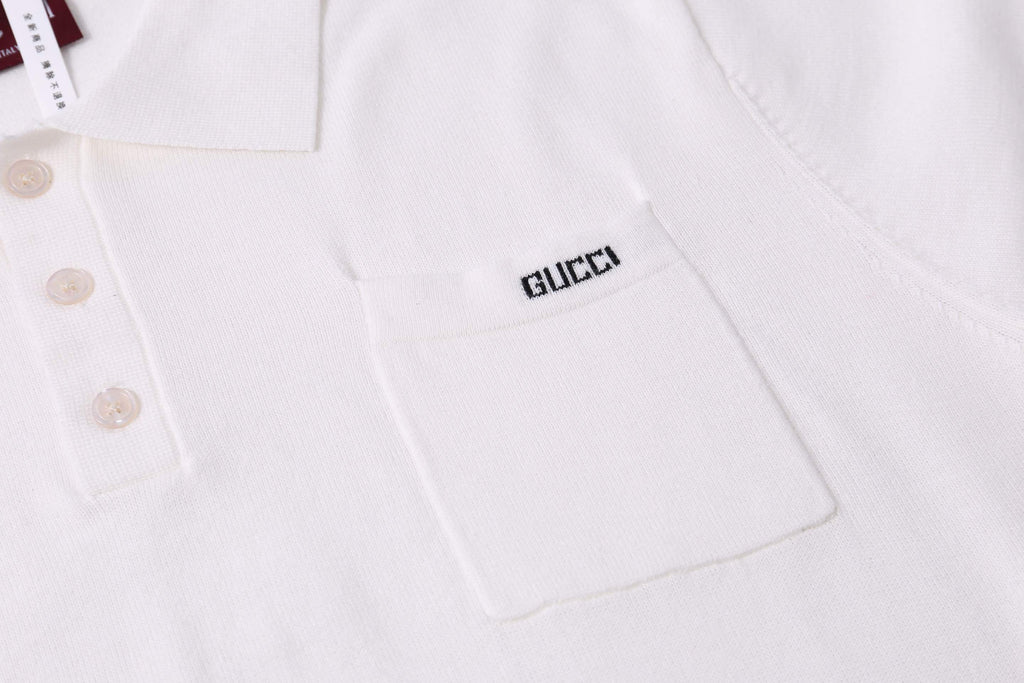 Gucci T-shirt with a collar