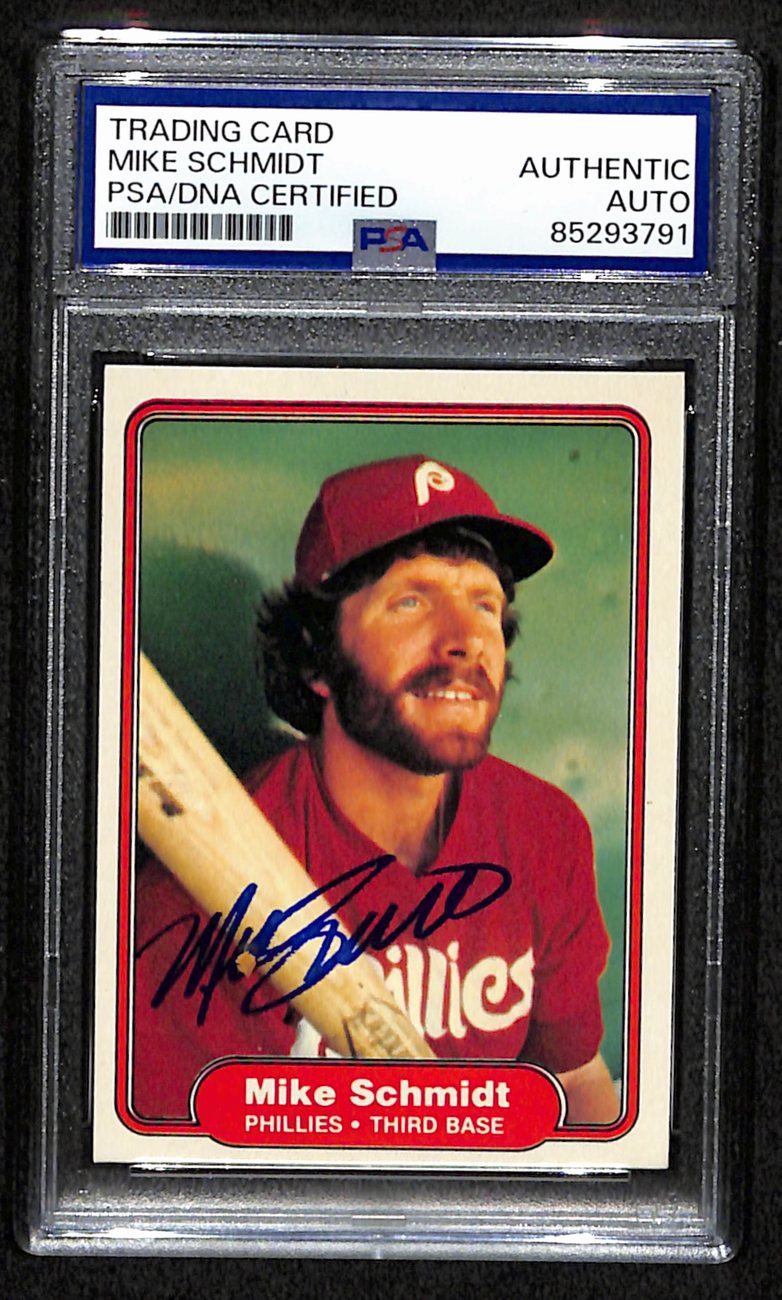 Mike Schmidt HOF Signed/Autographed 1982 Fleer Card #258 Phillies PSA/DNA 190636