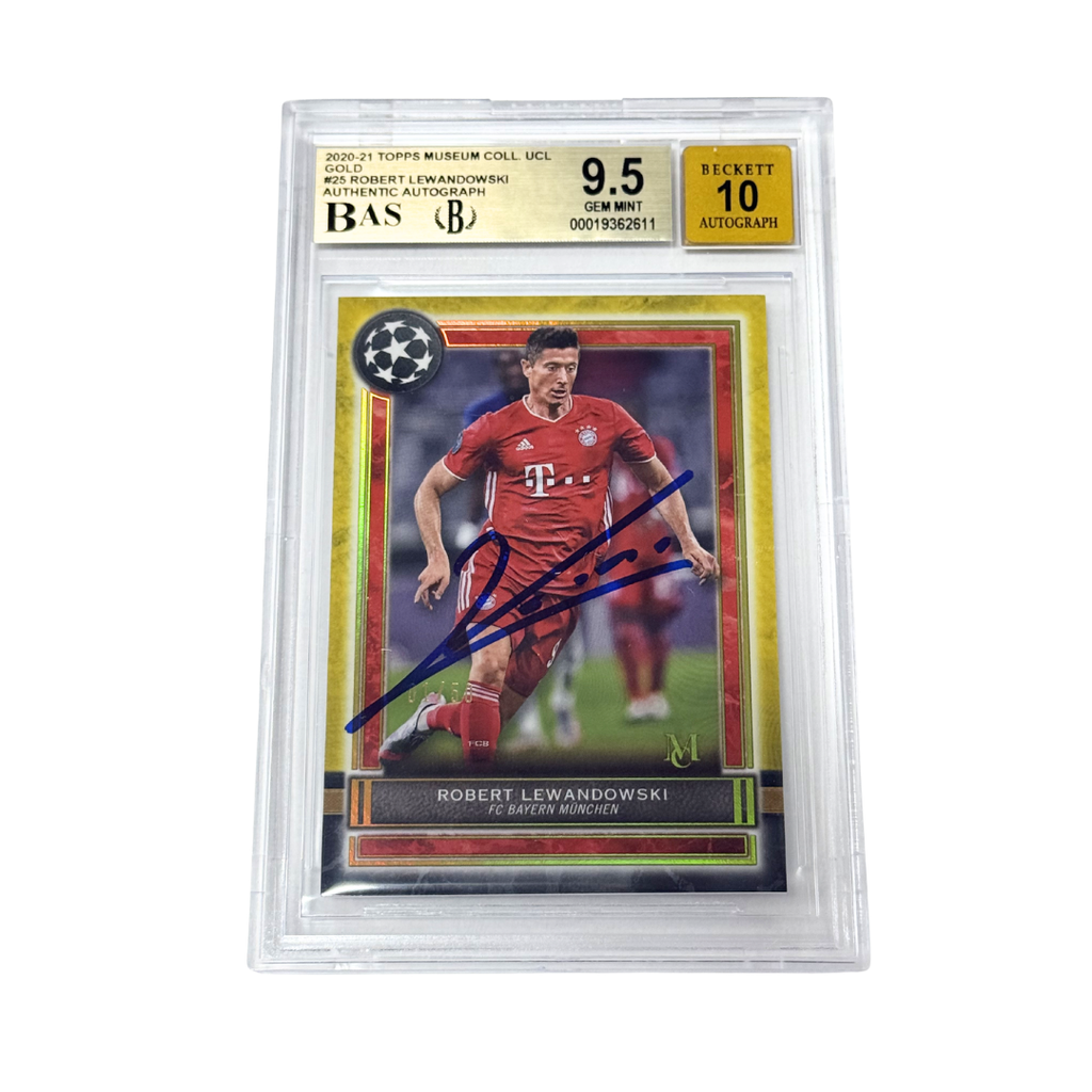 Robert Lewandowski Signed 2020-21 Topps Museum UCL Gold /50 - BGS 9.5 AUTO 10
