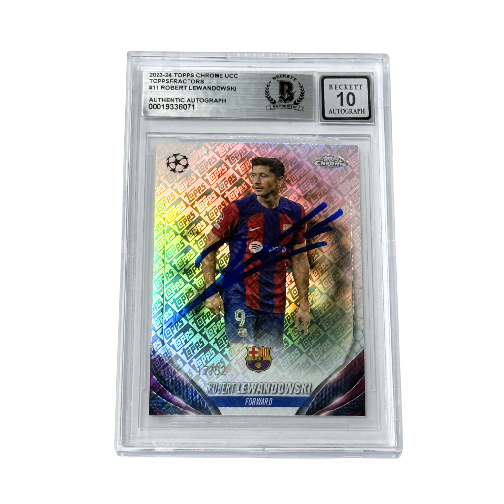 Robert Lewandowski Signed 2023 Topps Chrome UCC Toppsfractor /52 - BGS 10 AUTO