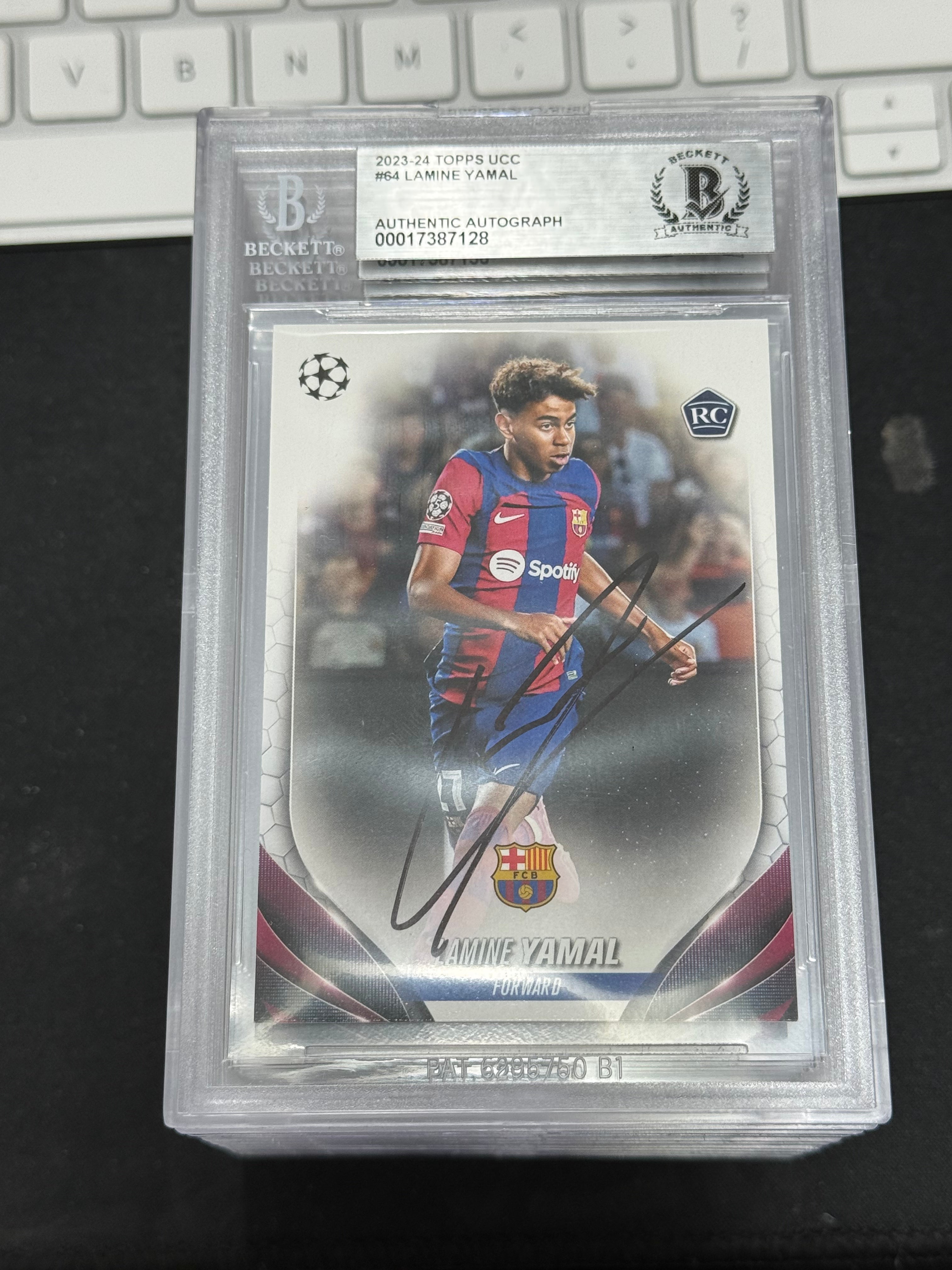 Lamine Yamal Signed 2023-24 Topps UCC Rookie Card – BGS Authentic