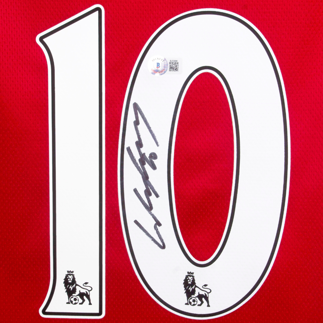 Framed Wayne Rooney Signed Manchester United Home Soccer Jersey #10 with Beckett COA