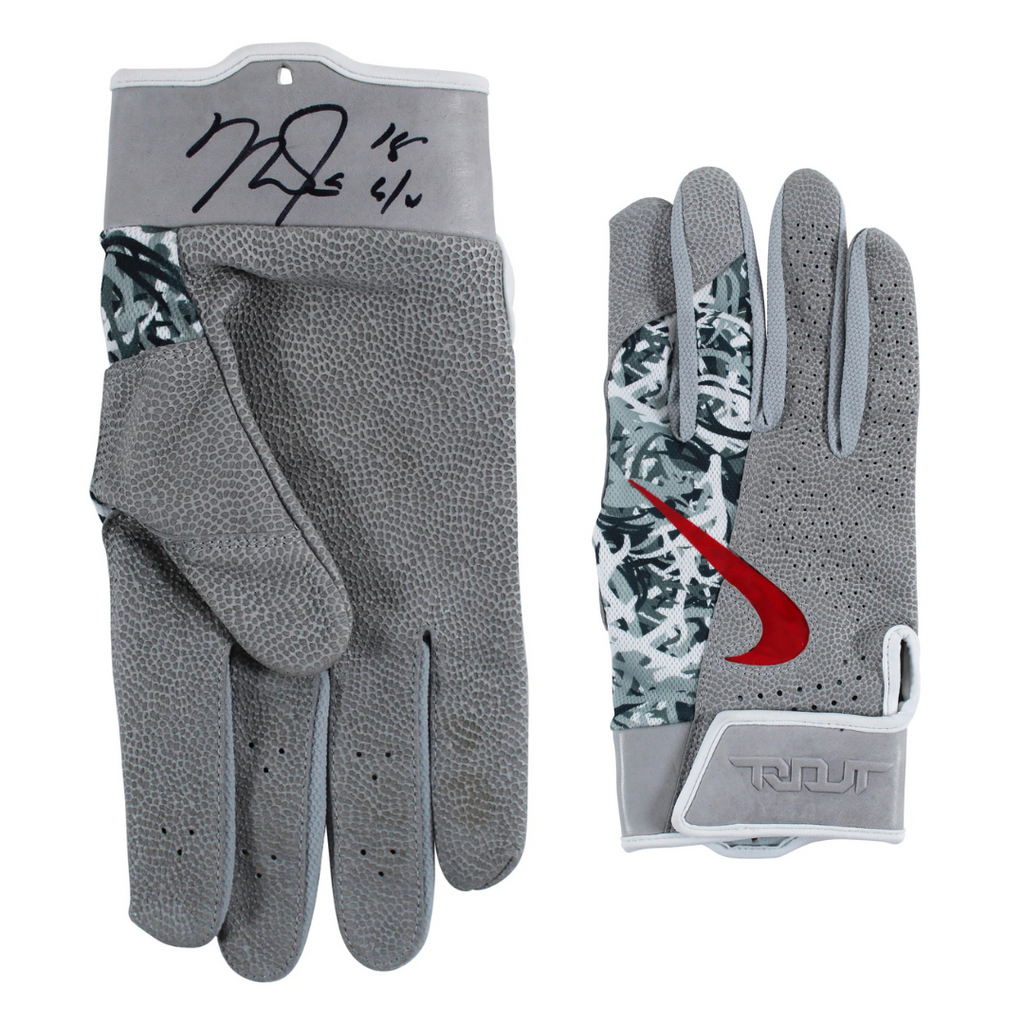 Mike Trout Signed 2018 Game Used Nike Batting Glove with Beckett COA