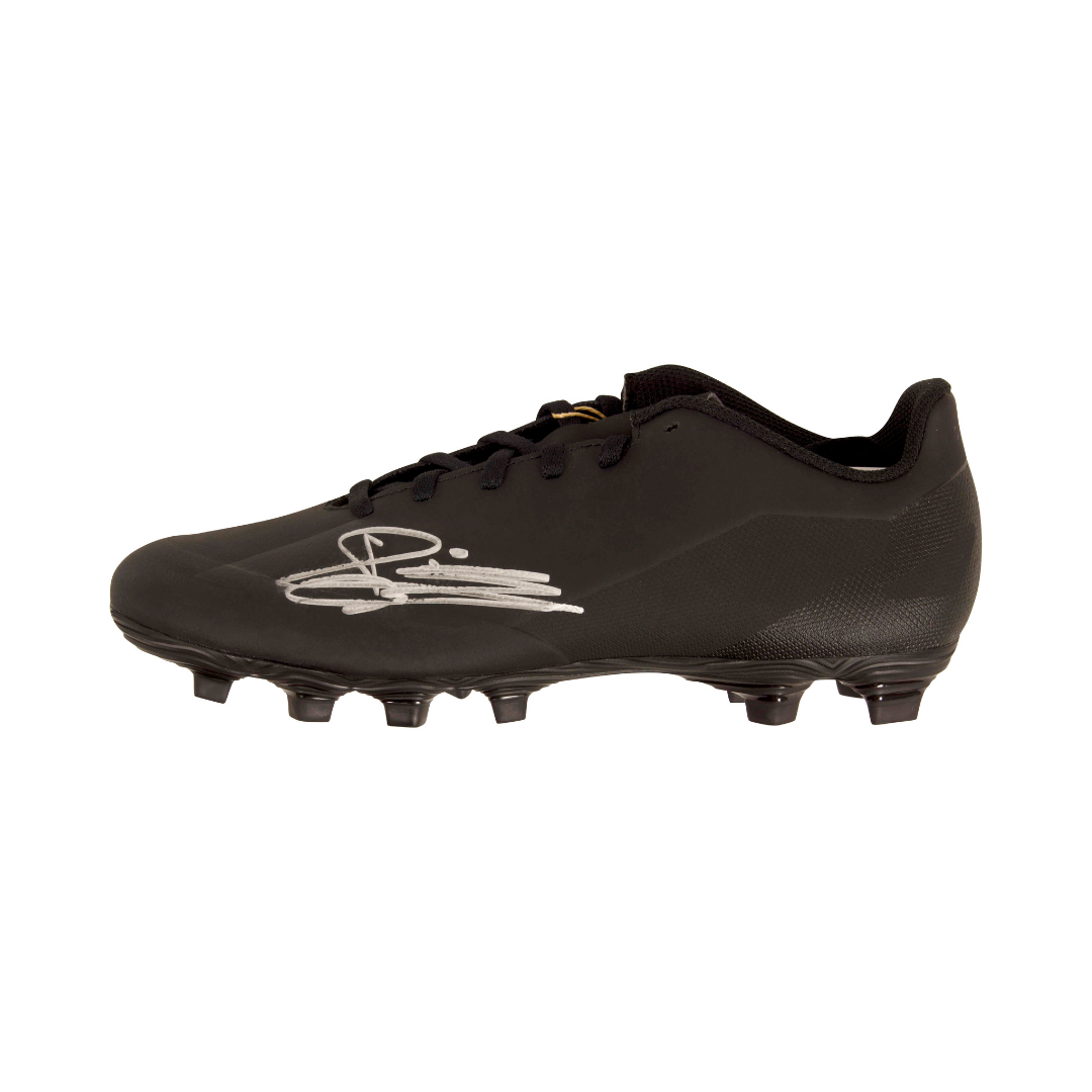 Clarence Seedorf Signed Soccer Cleat with Beckett COA